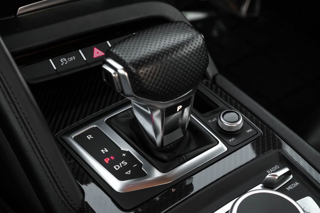 Used 2018 Audi R8 V10 plus image 20