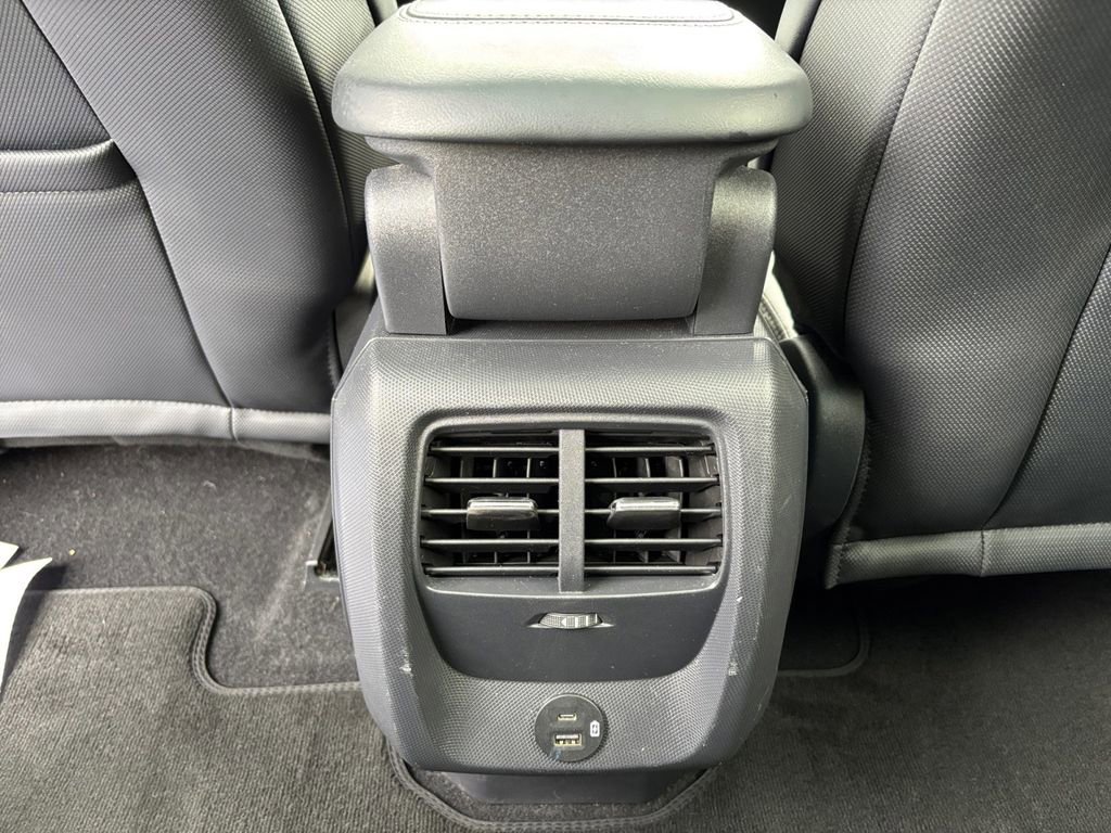 Used 2021 Ford Mustang Mach-E Premium image 27