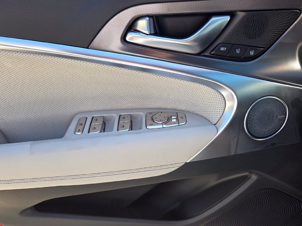 New 2026 Genesis G70 3.3T Sport Prestige RWD image 17