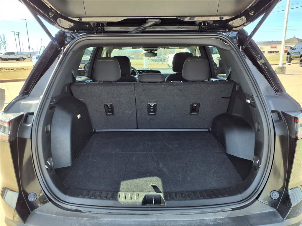 Used 2025 Chevrolet Equinox LT image 20