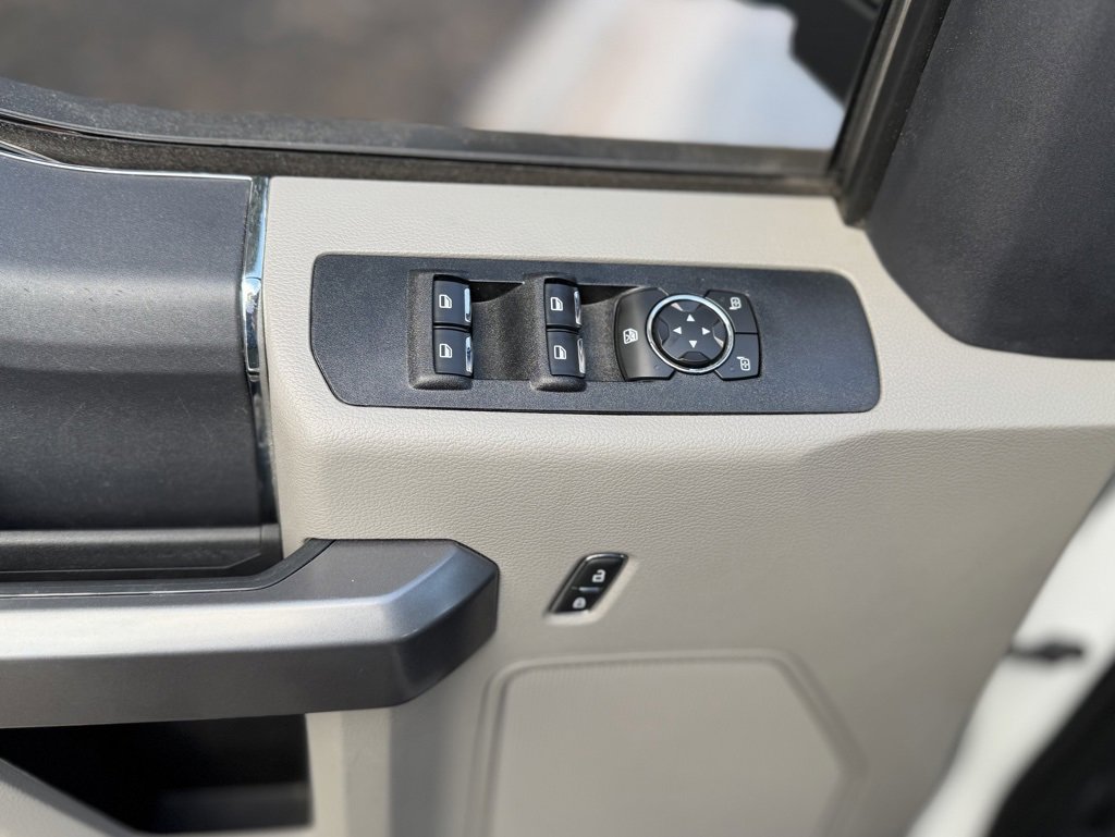 Used 2022 Ford F350 XLT image 28