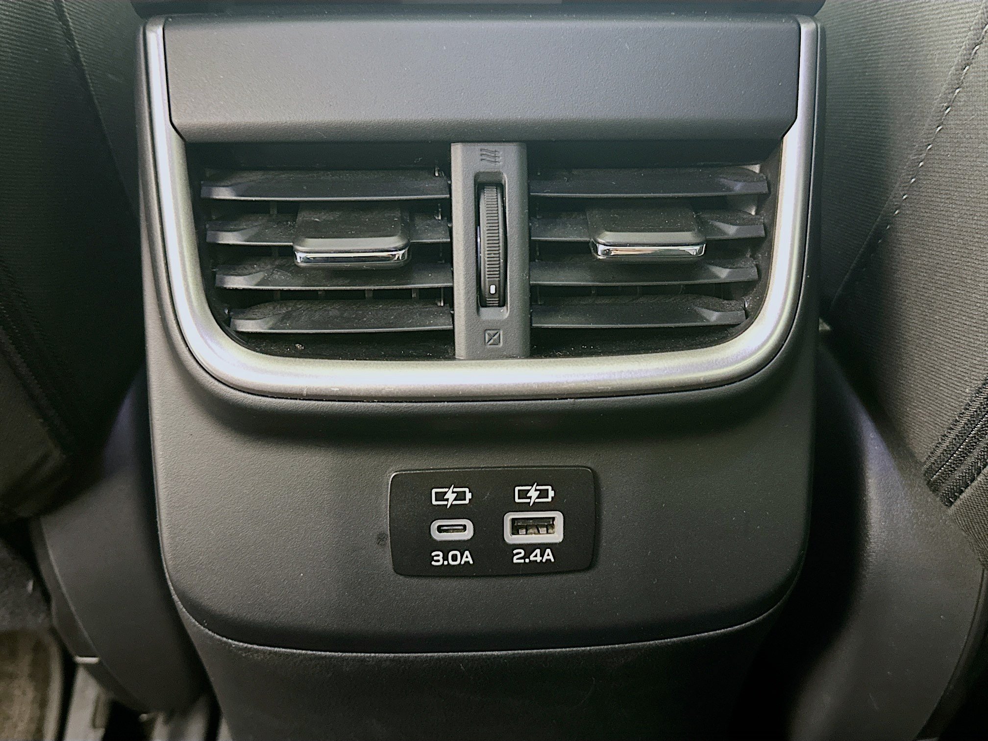 Used 2025 Subaru Outback Premium AWD/4WD image 27