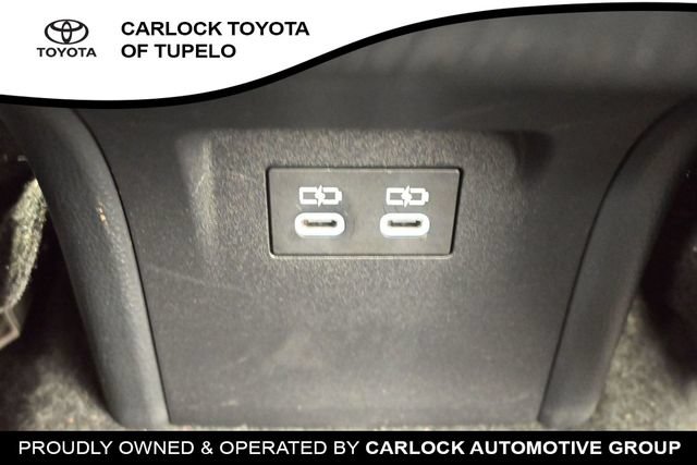 Used 2026 Toyota Prius LE FWD image 43