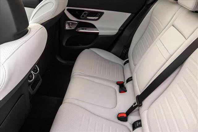 Certified 2026 Mercedes-Benz GLC 300 4MATIC image 25