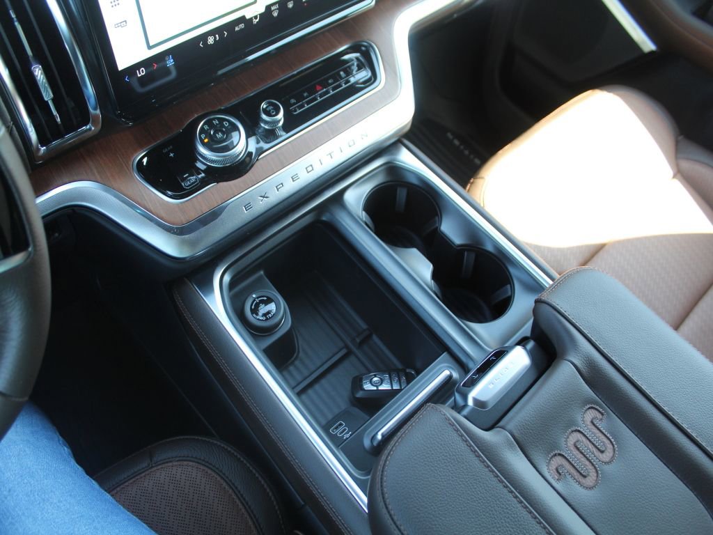 New 2026 Ford Expedition King Ranch image 27