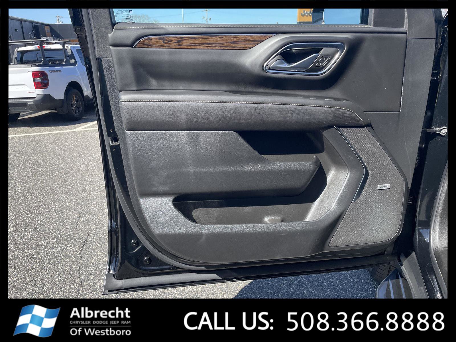 Used 2024 Chevrolet Tahoe Premier image 11