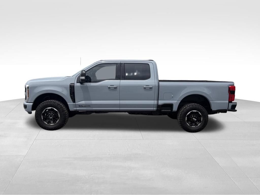 Used 2026 Ford F250 Platinum w/ Tremor Off-Road Package AWD/4WD image 14