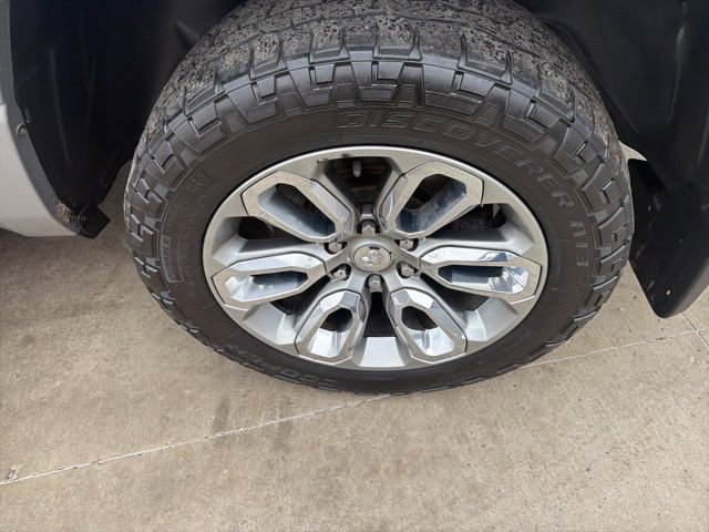 Used 2019 RAM 1500 Sport w/ Level 2 Equipment Group image 15