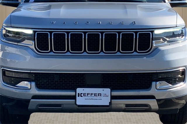 Used 2024 Jeep Wagoneer Series II w/ Flexible Seating Group image 30