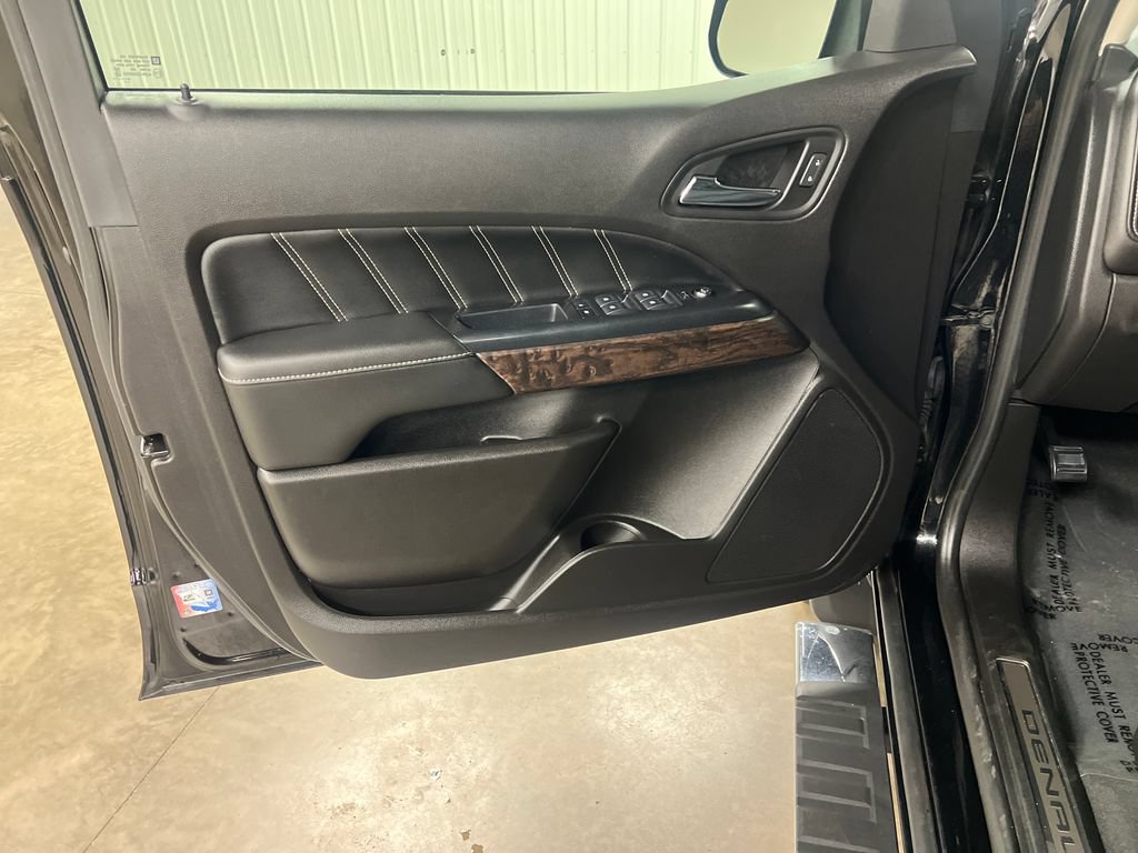 Certified 2021 GMC Canyon Denali AWD/4WD image 15
