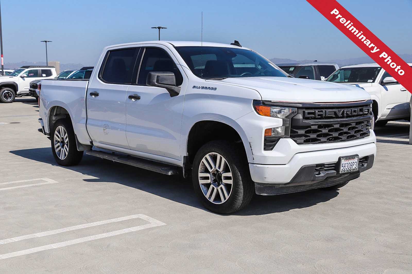 Used 2022 Chevrolet Silverado 1500 Custom RWD image 3