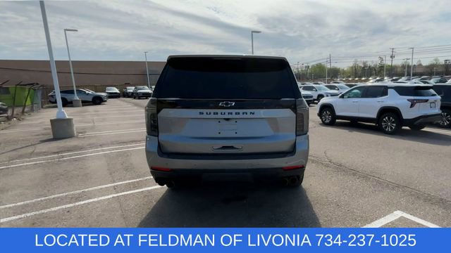 Certified 2025 Chevrolet Suburban Z71 w/ Comfort Package AWD/4WD image 6