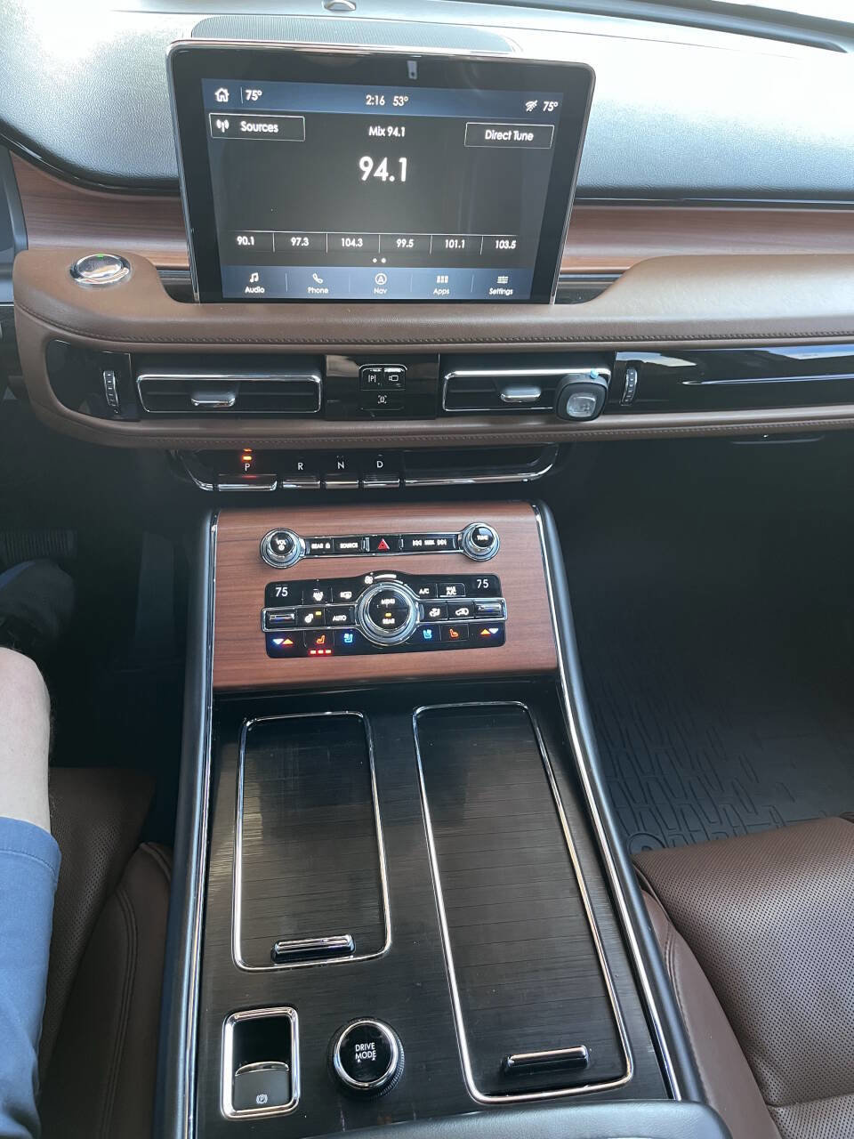 Used 2020 Lincoln Aviator Reserve w/ Equipment Group 202A image 11