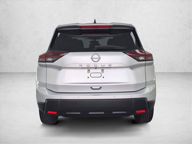 Used 2024 Nissan Rogue S FWD image 7