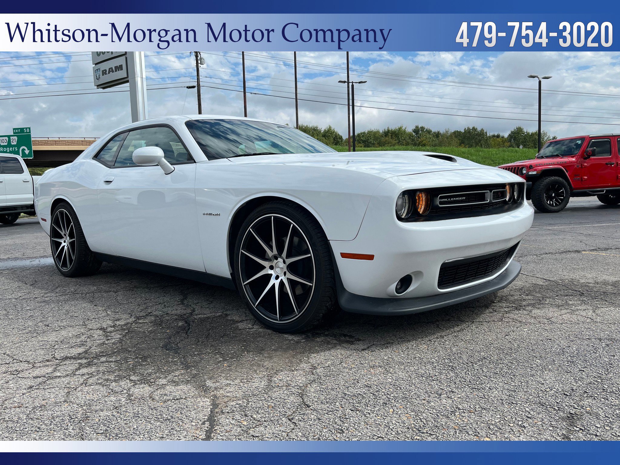 Used 2022 Dodge Challenger R/T image 3