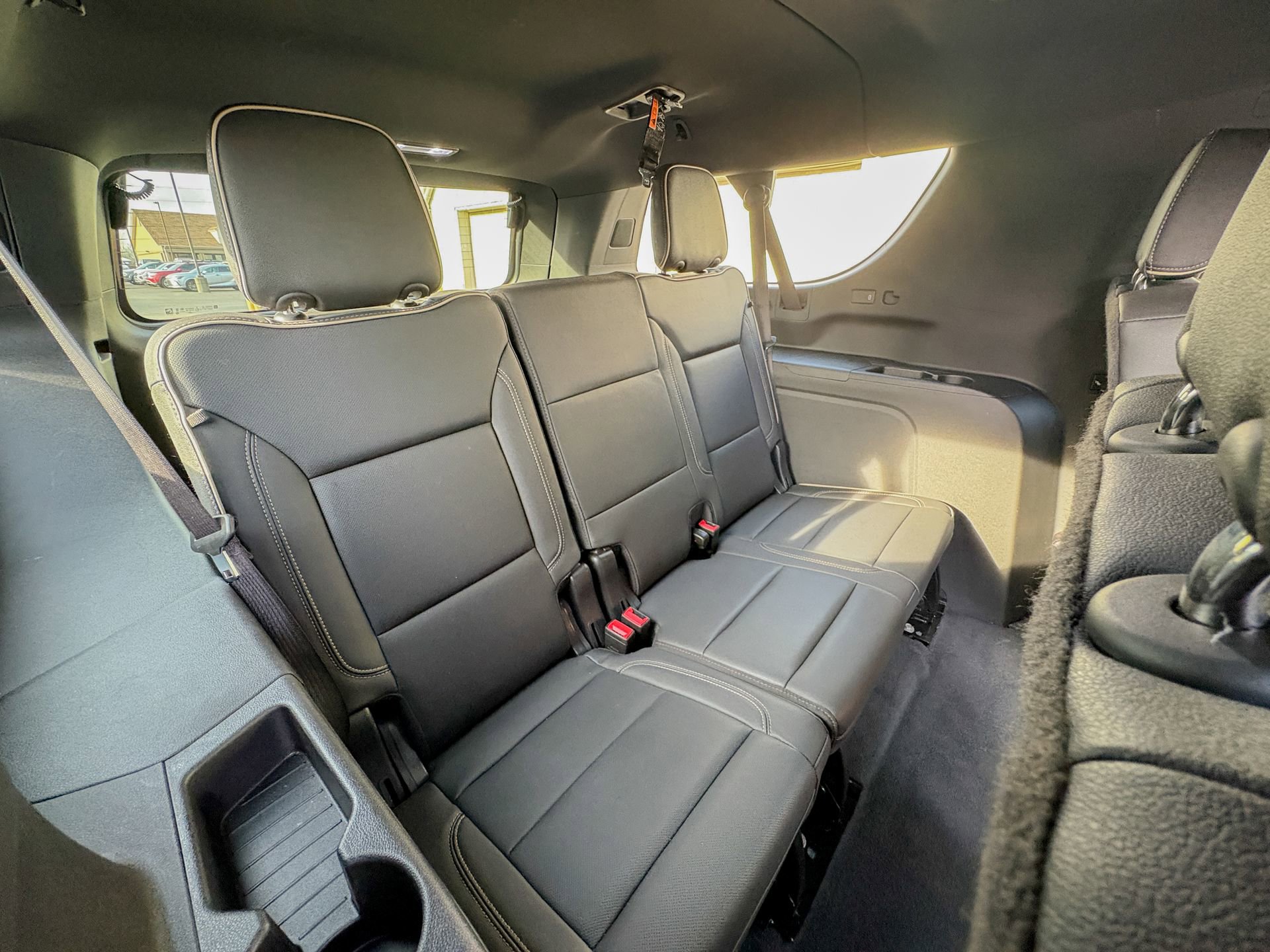 Used 2025 GMC Yukon XL Elevation image 22