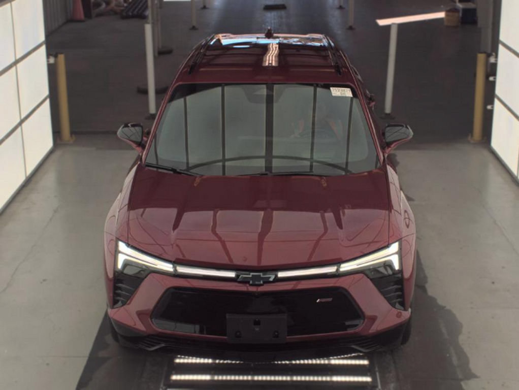 Used 2024 Chevrolet Blazer EV RS AWD/4WD image 3