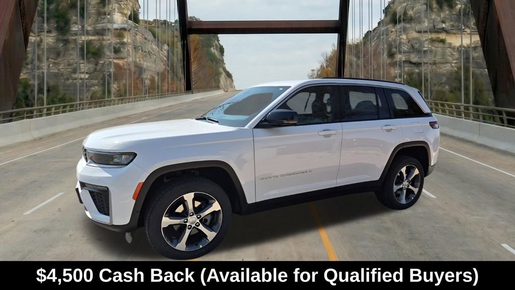 New 2026 Jeep Grand Cherokee Limited RWD image 4