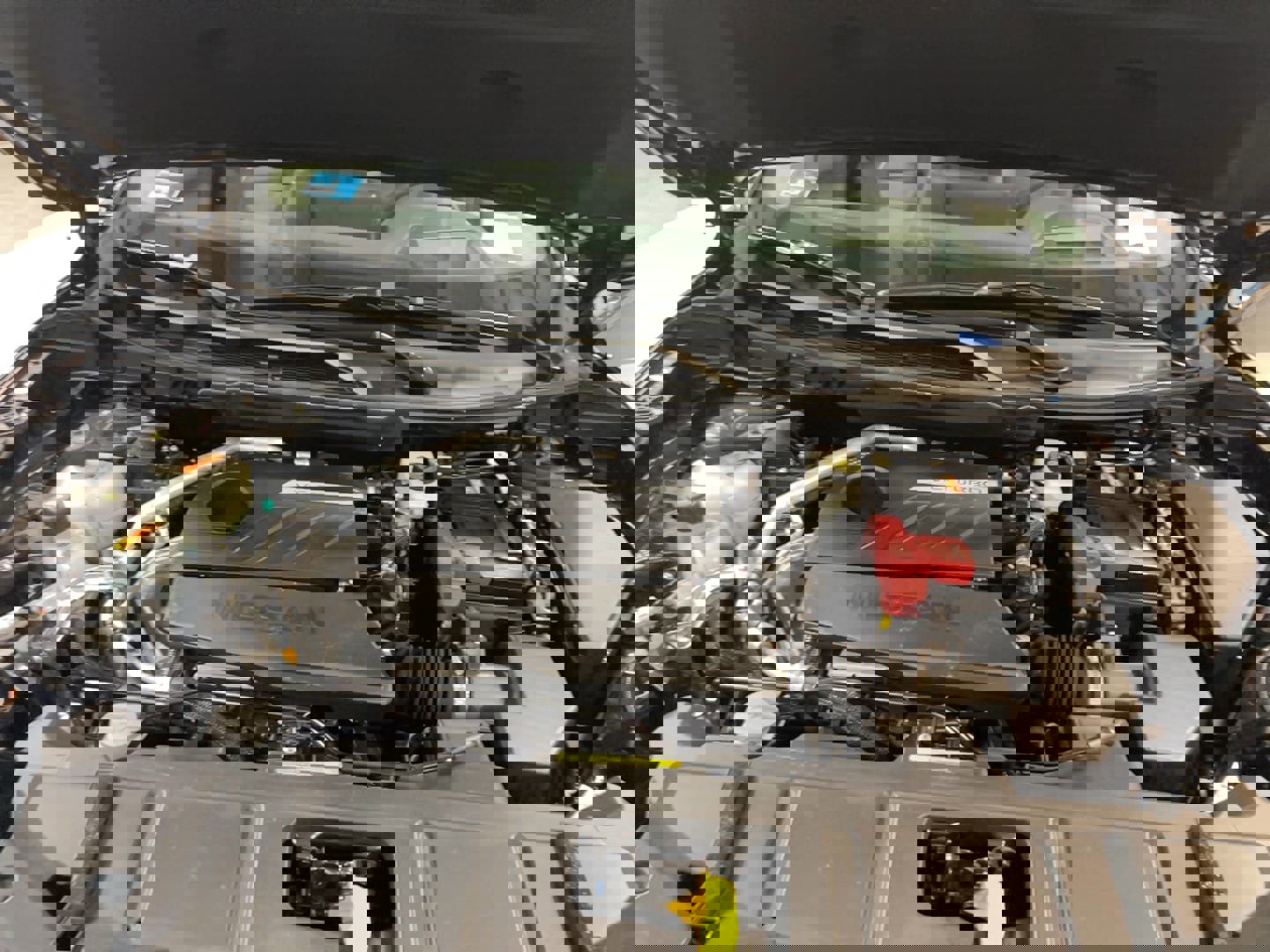 Used 2025 Nissan Rogue SL w/ Tech Package image 26