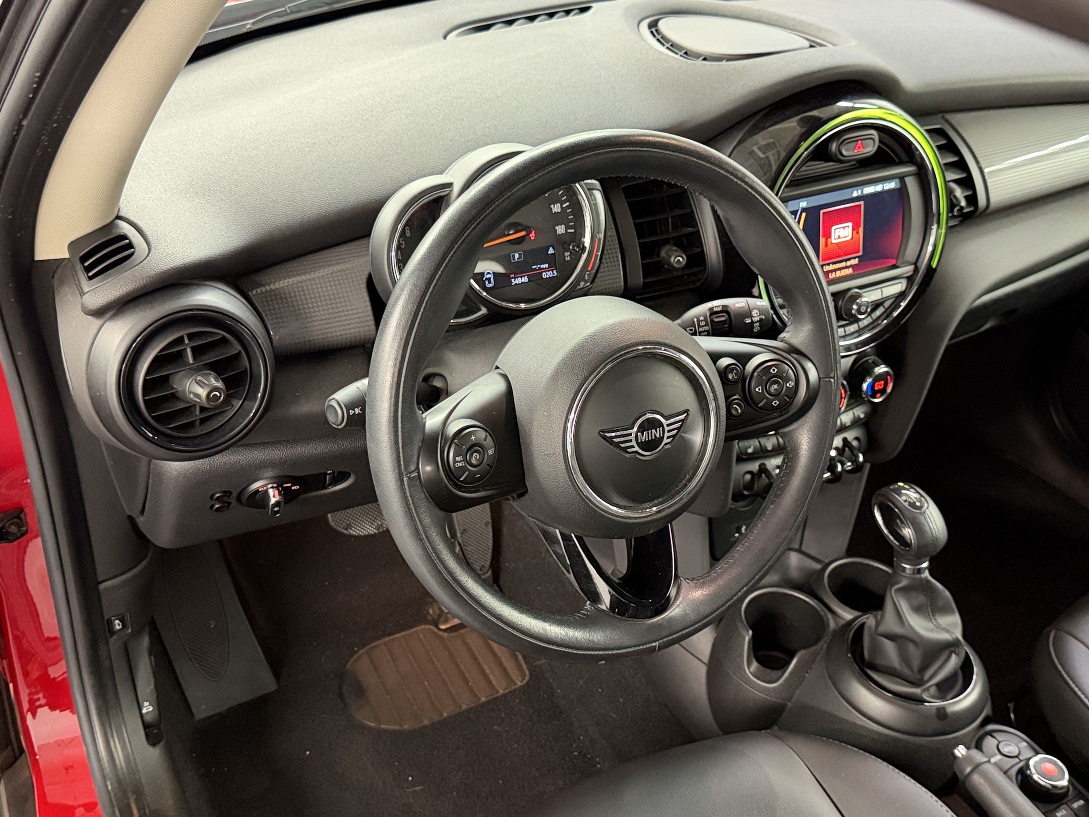 Used 2019 MINI Cooper 2-Door Hardtop w/ Signature Upholstery Package FWD image 27
