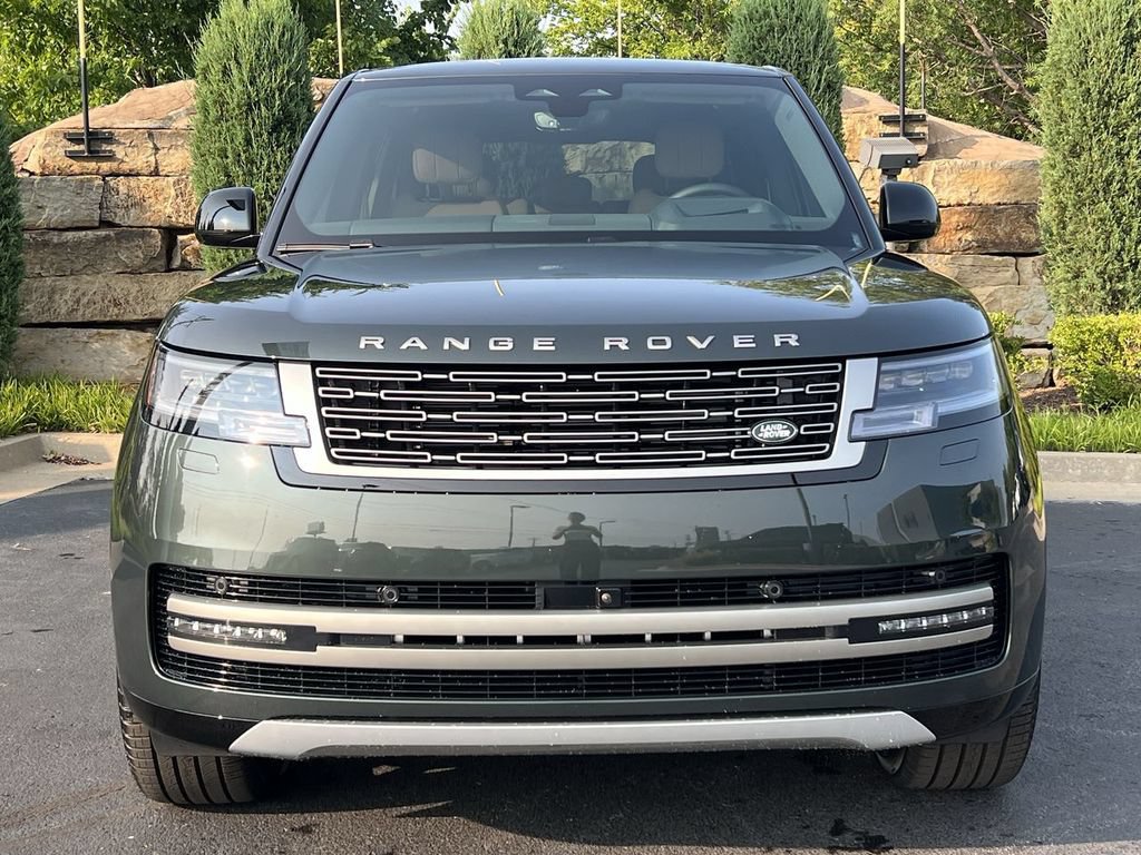 New 2026 Land Rover Range Rover Long Wheelbase SE AWD/4WD image 8