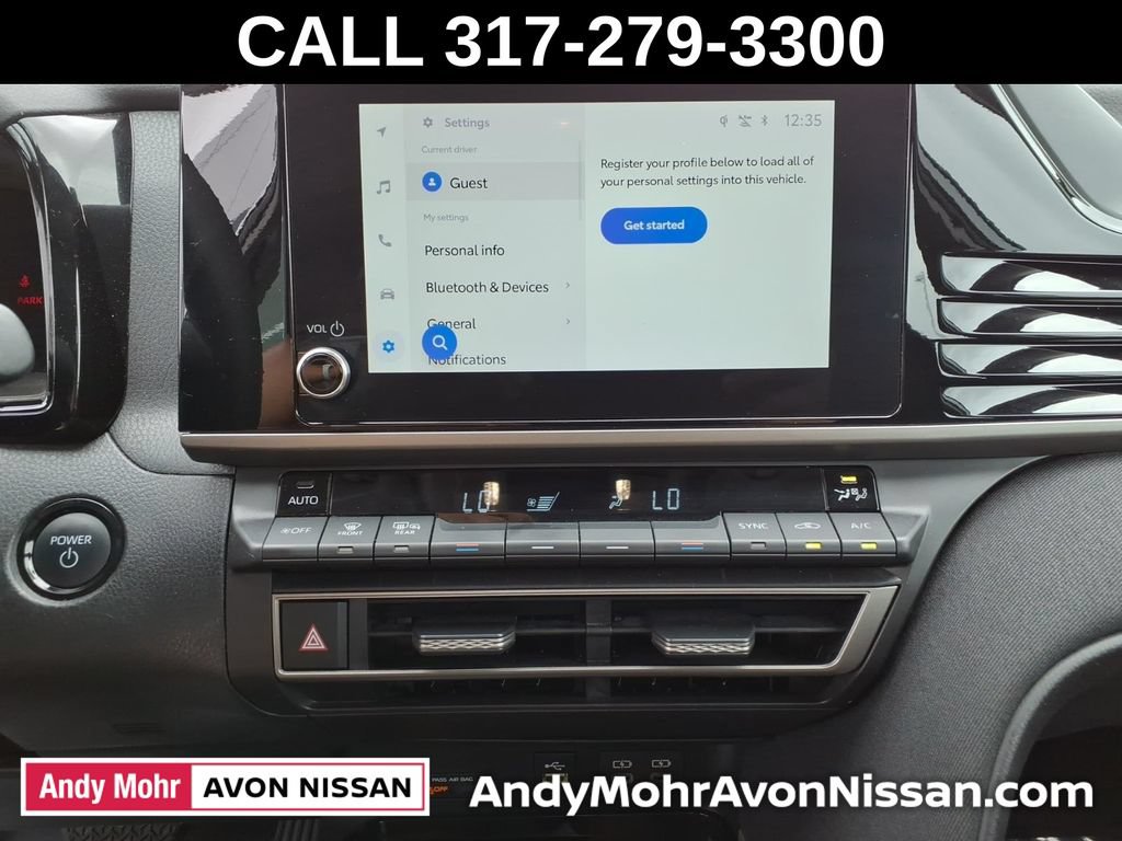 Used 2025 Toyota Camry LE FWD image 31