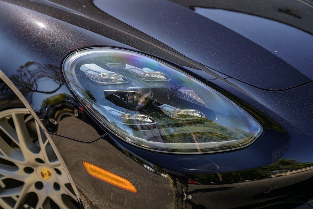 Used 2020 Porsche Panamera Edition image 7