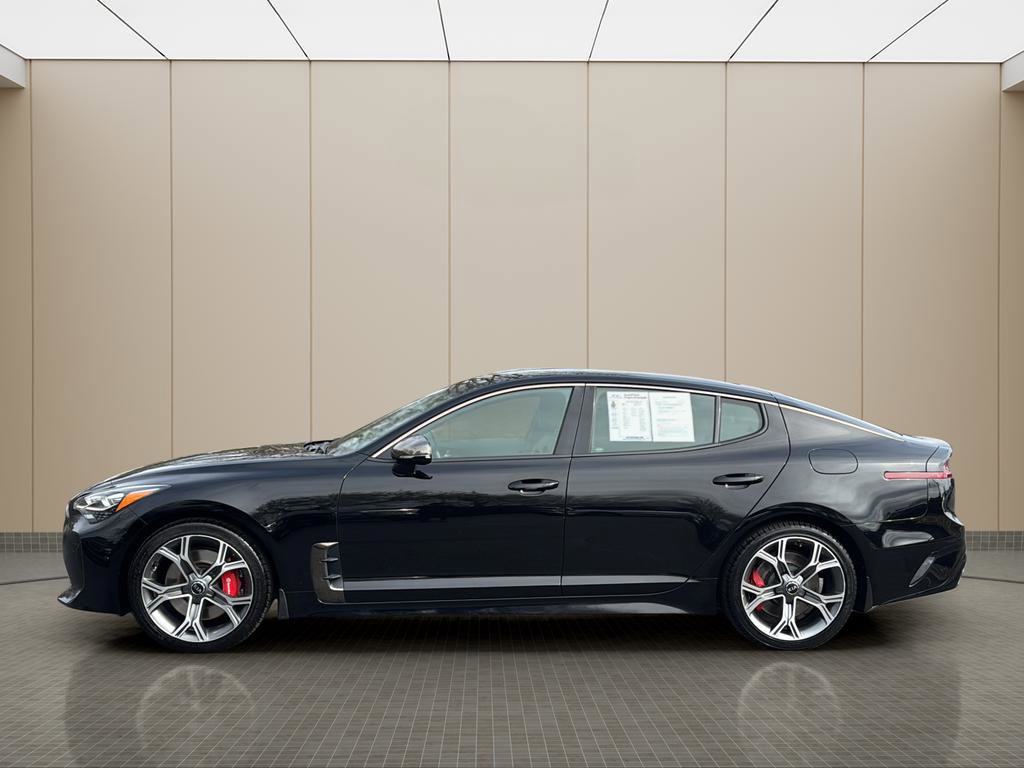 Used 2020 Kia Stinger GT image 2