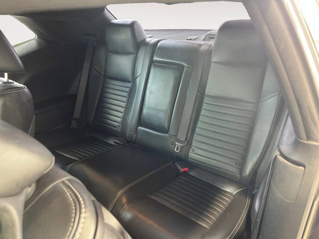 Used 2011 Dodge Challenger RWD image 10