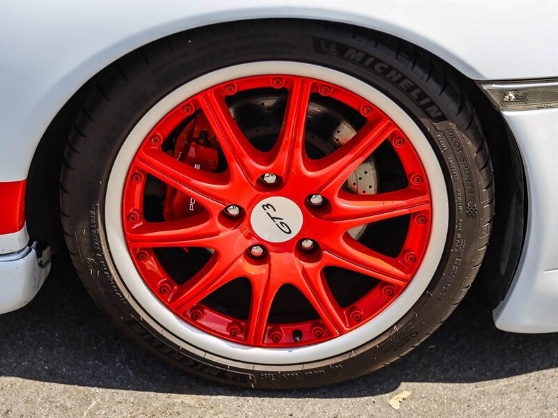 Used 1999 Porsche 911 Carrera 4 AWD/4WD image 12