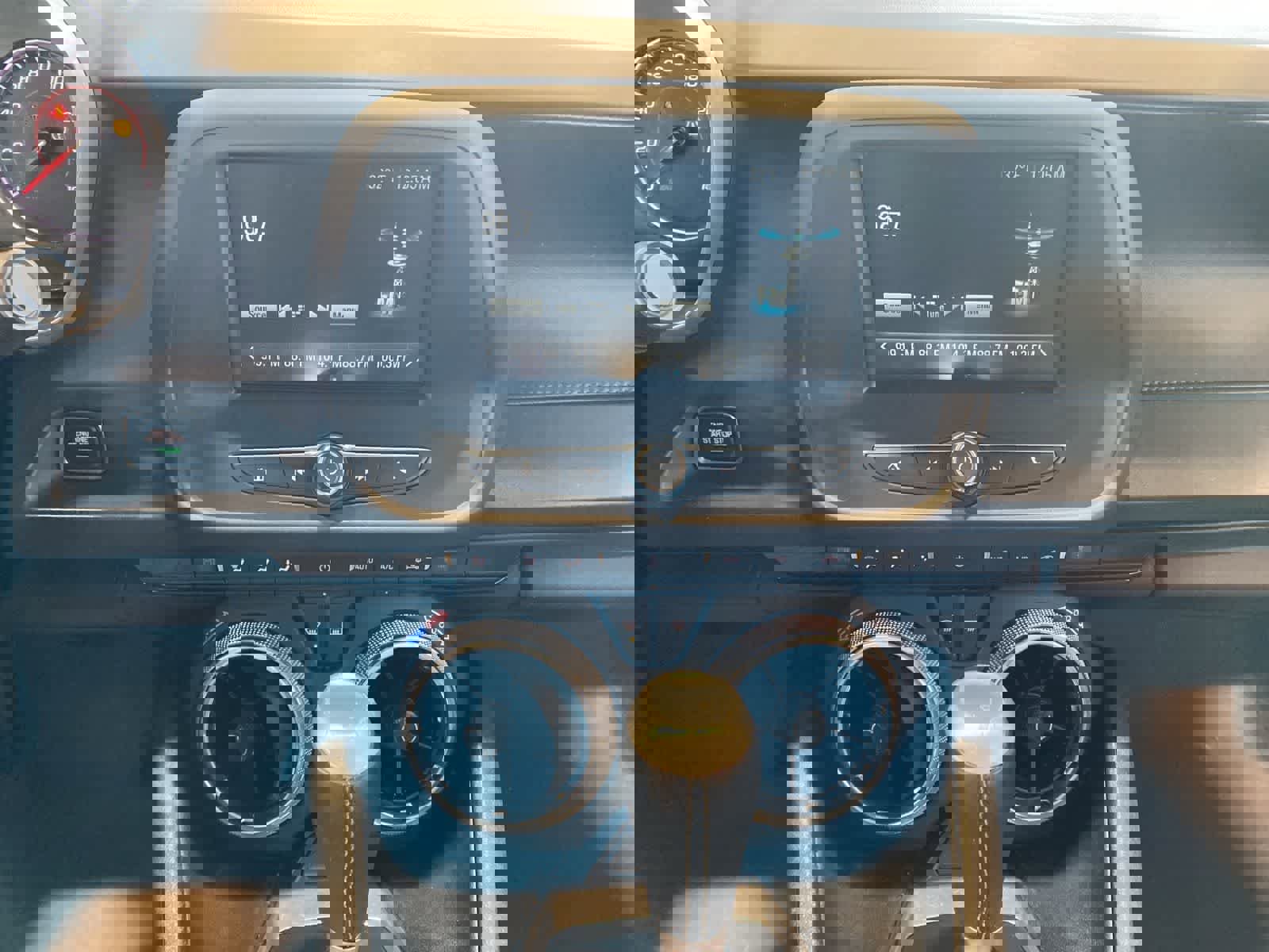 Used 2016 Chevrolet Camaro LT image 12