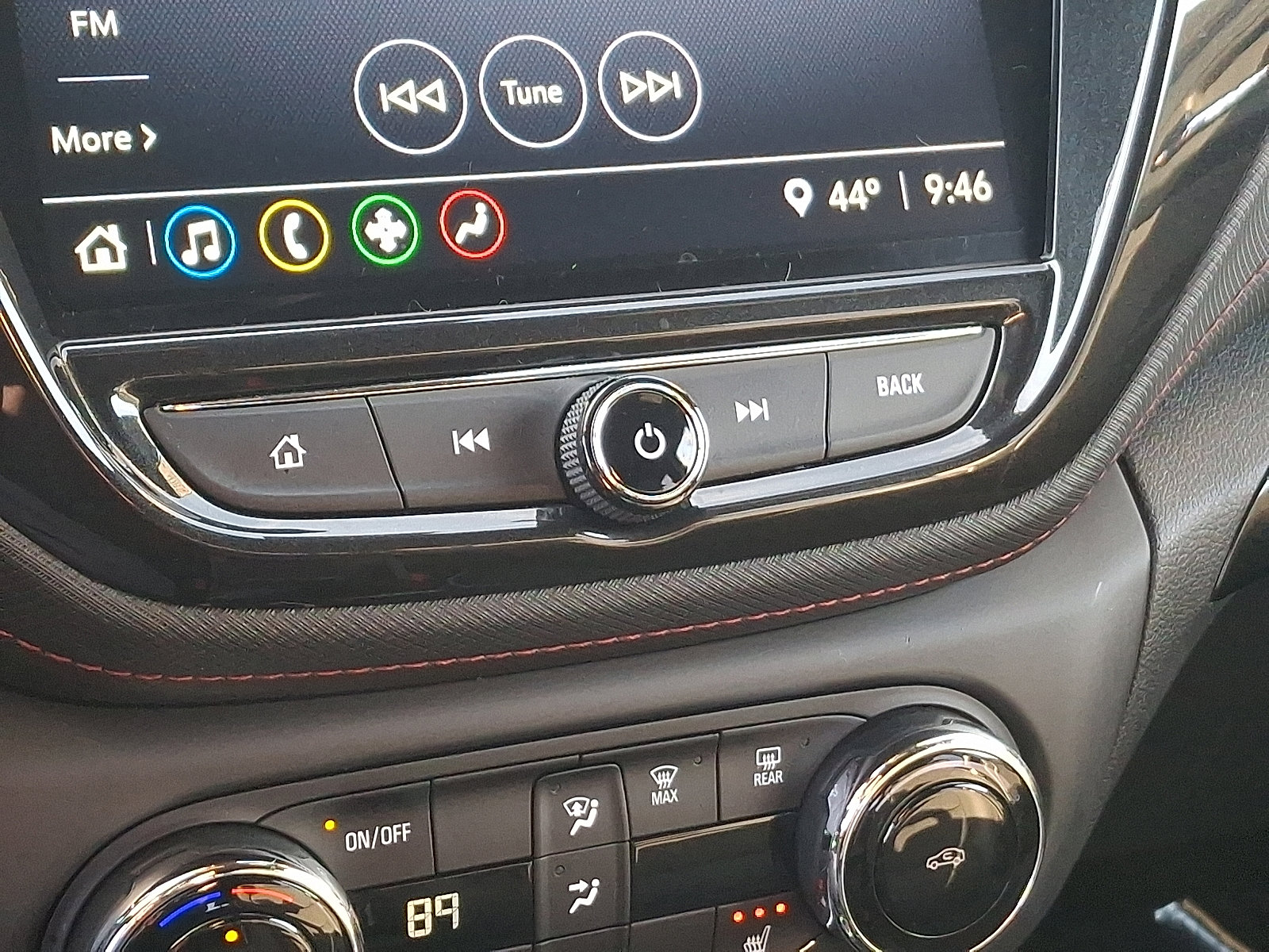 Used 2023 Chevrolet TrailBlazer RS w/ Convenience Package image 16