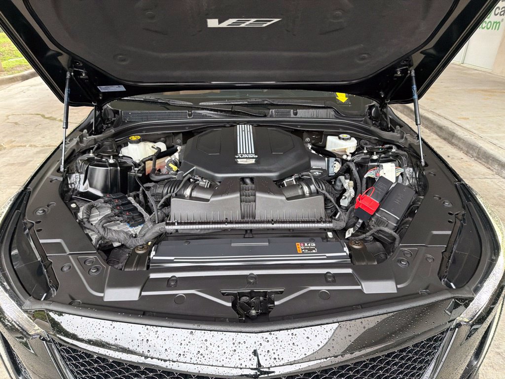 Used 2023 Cadillac CT5 V w/ Platinum Package RWD image 15