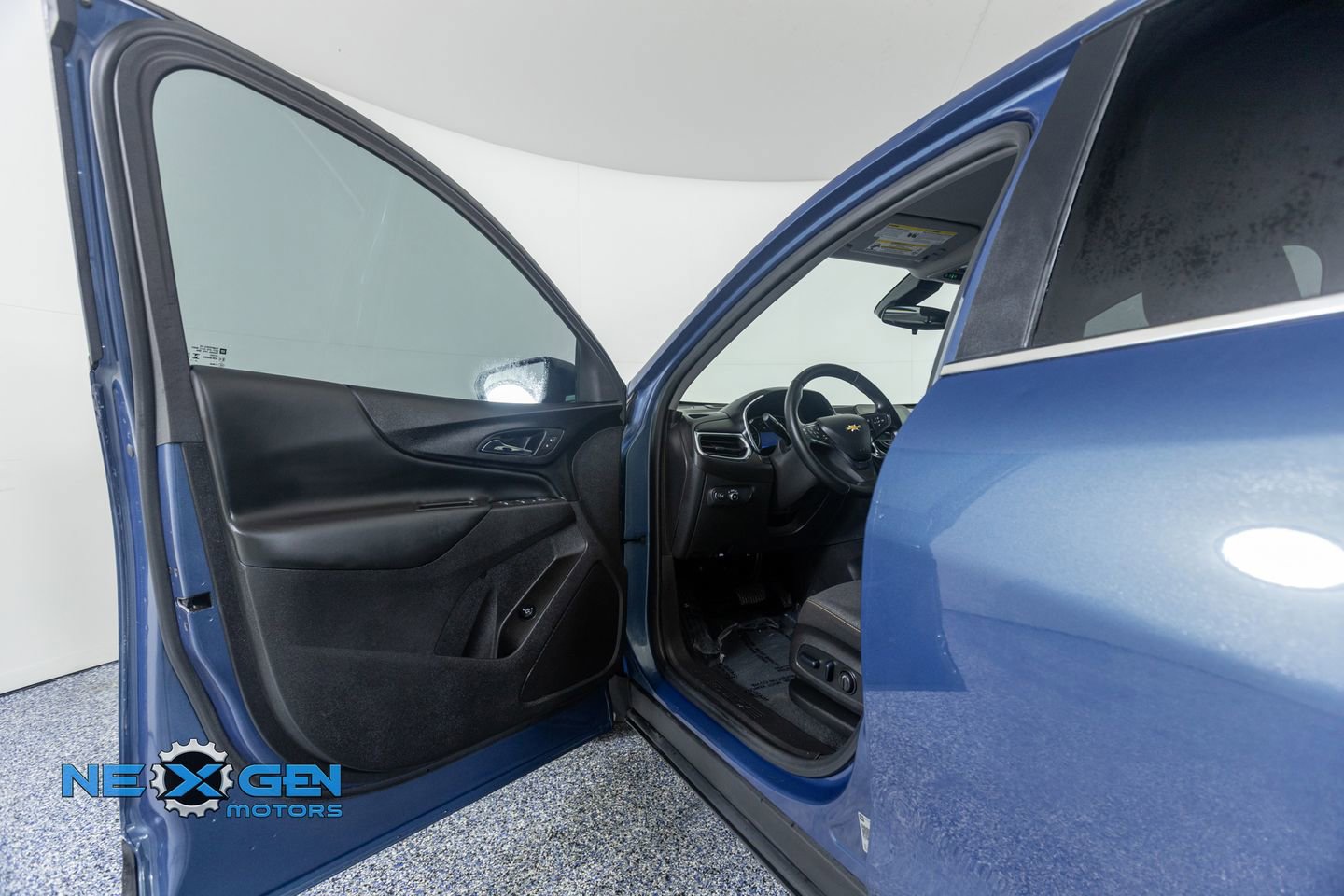 Used 2024 Chevrolet Equinox LT image 9