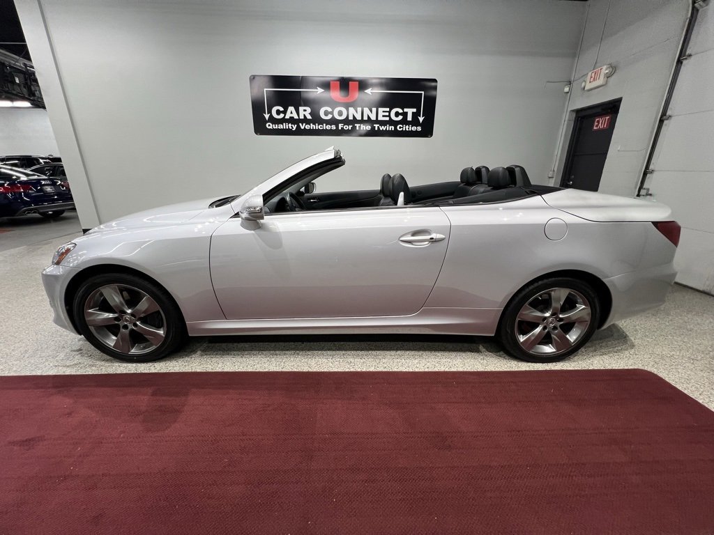Used 2010 Lexus IS 350C image 18