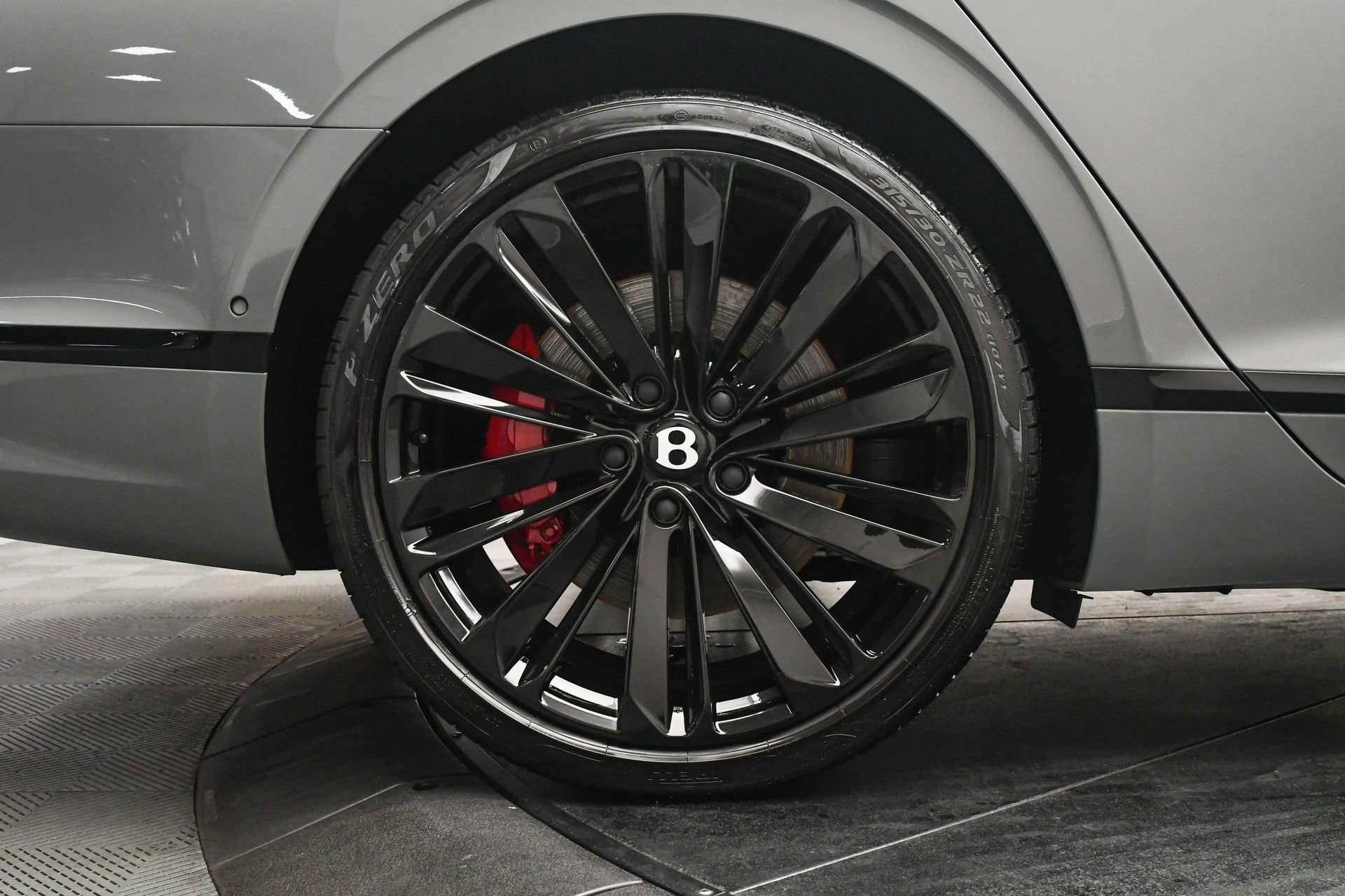 Certified 2023 Bentley Flying Spur W12 image 33
