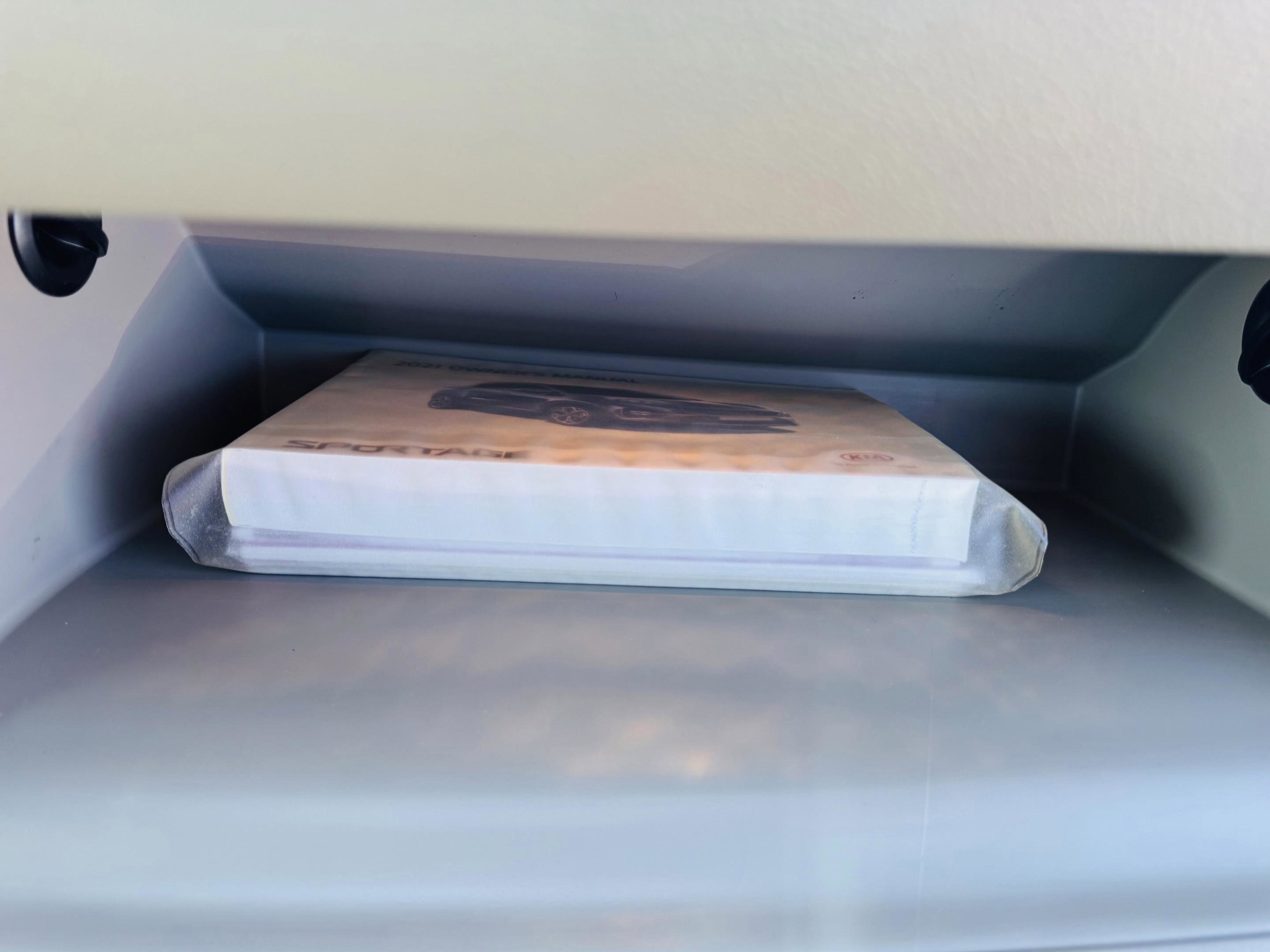 Used 2021 Kia Sportage S image 38