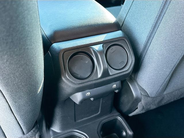 Used 2024 Jeep Wrangler Sport S image 23