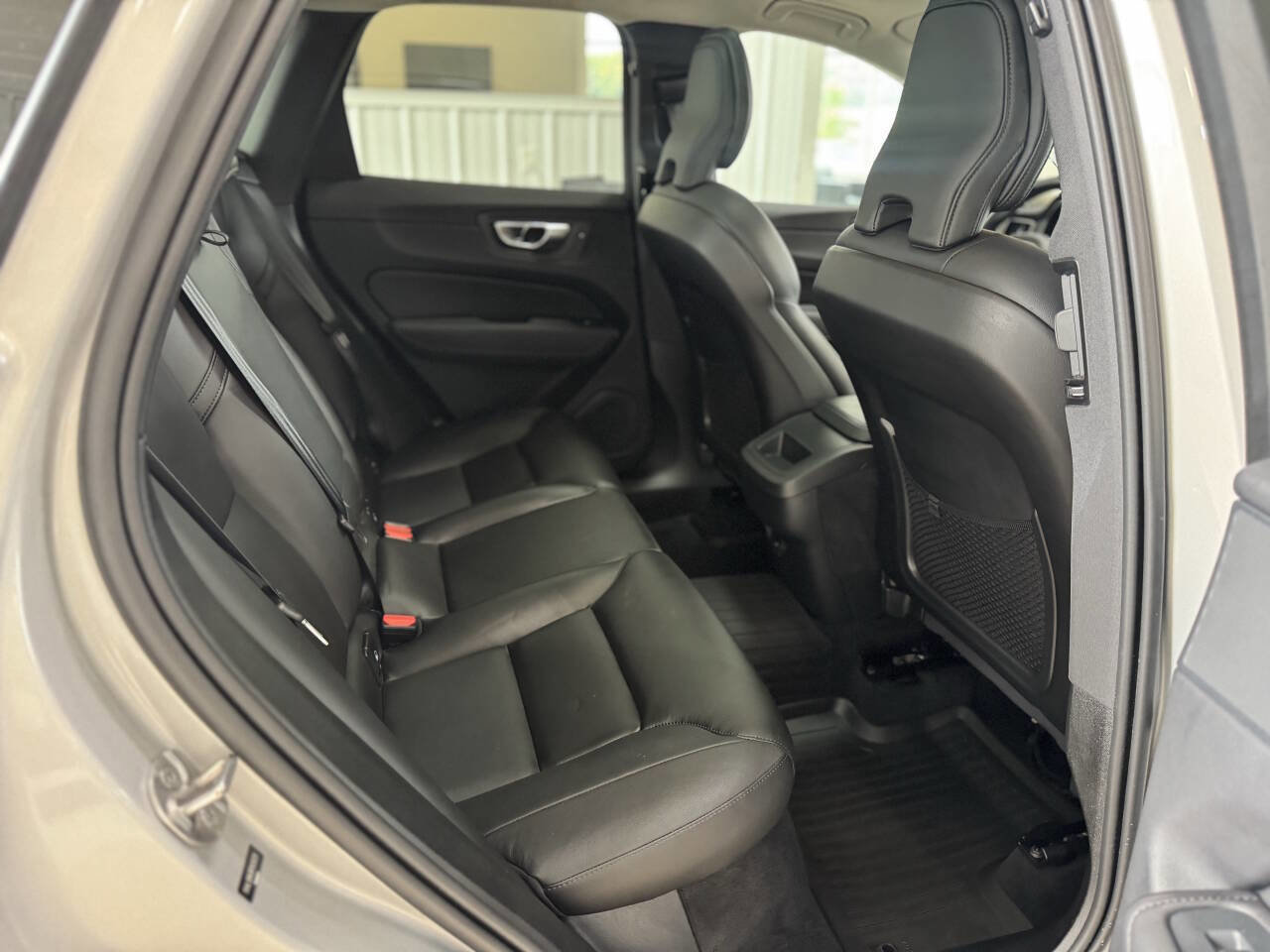 Used 2024 Volvo XC60 B5 Core AWD/4WD image 20