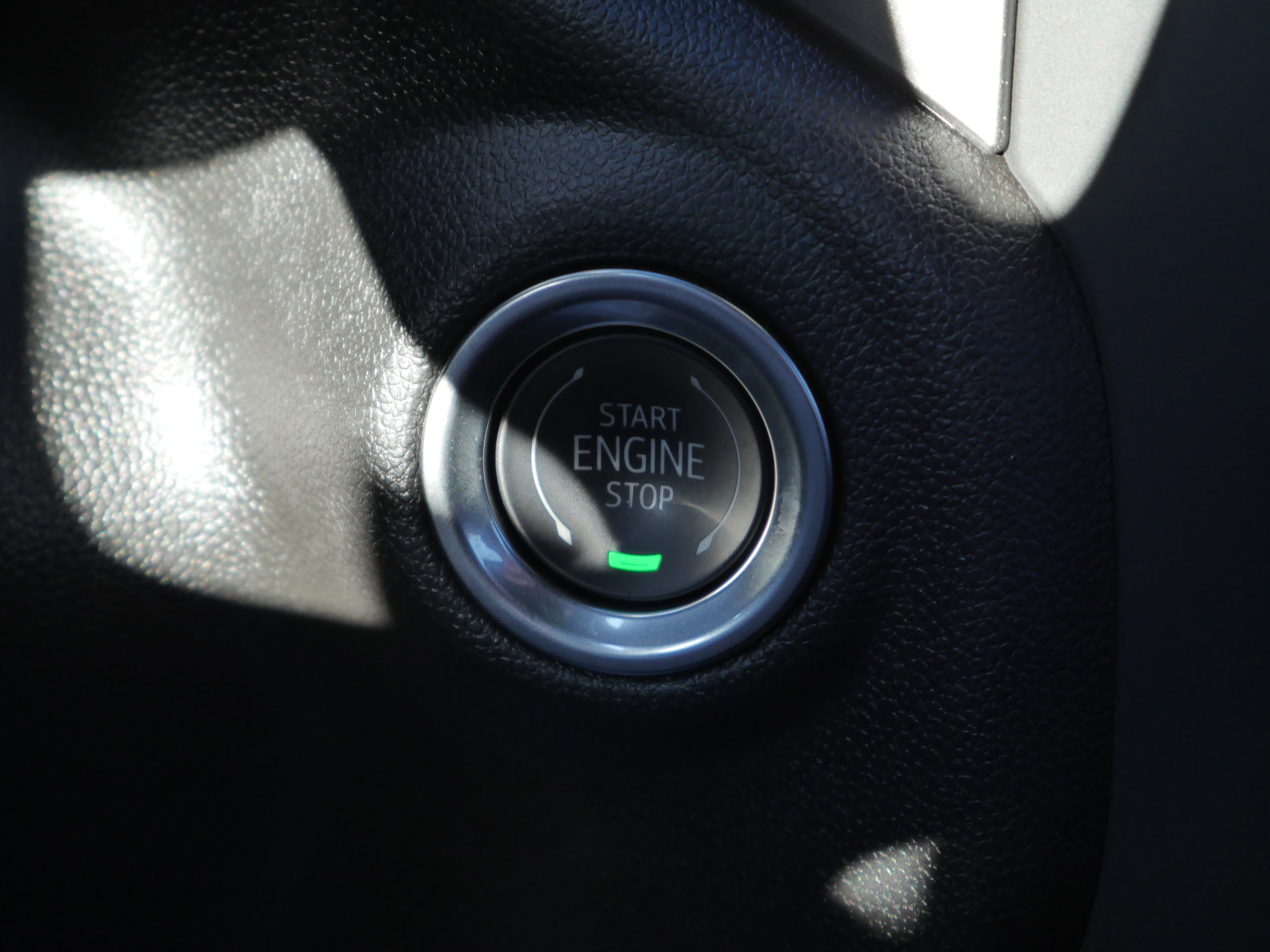 Used 2024 Chevrolet Silverado 2500 Custom w/ Custom Value Package image 8