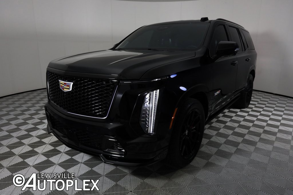 Used 2025 Cadillac Escalade V image 11