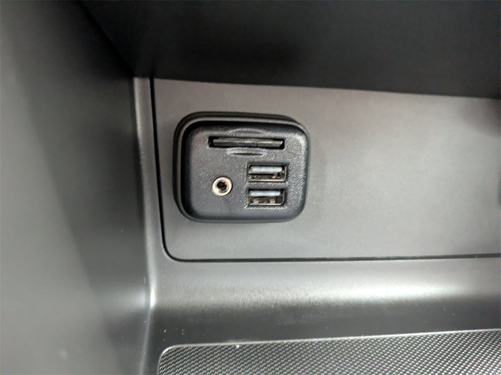 Used 2022 GMC Canyon Elevation w/ Elevation Premium Package image 25