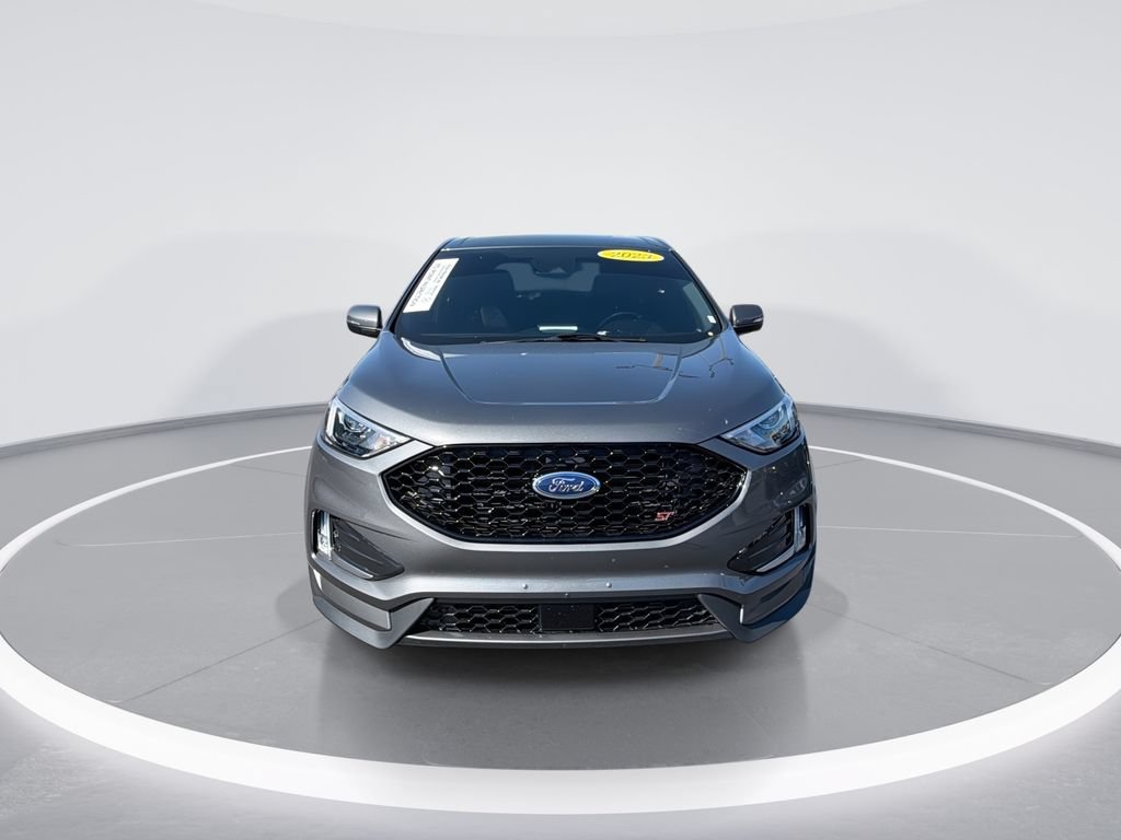 Used 2023 Ford Edge ST AWD/4WD image 3