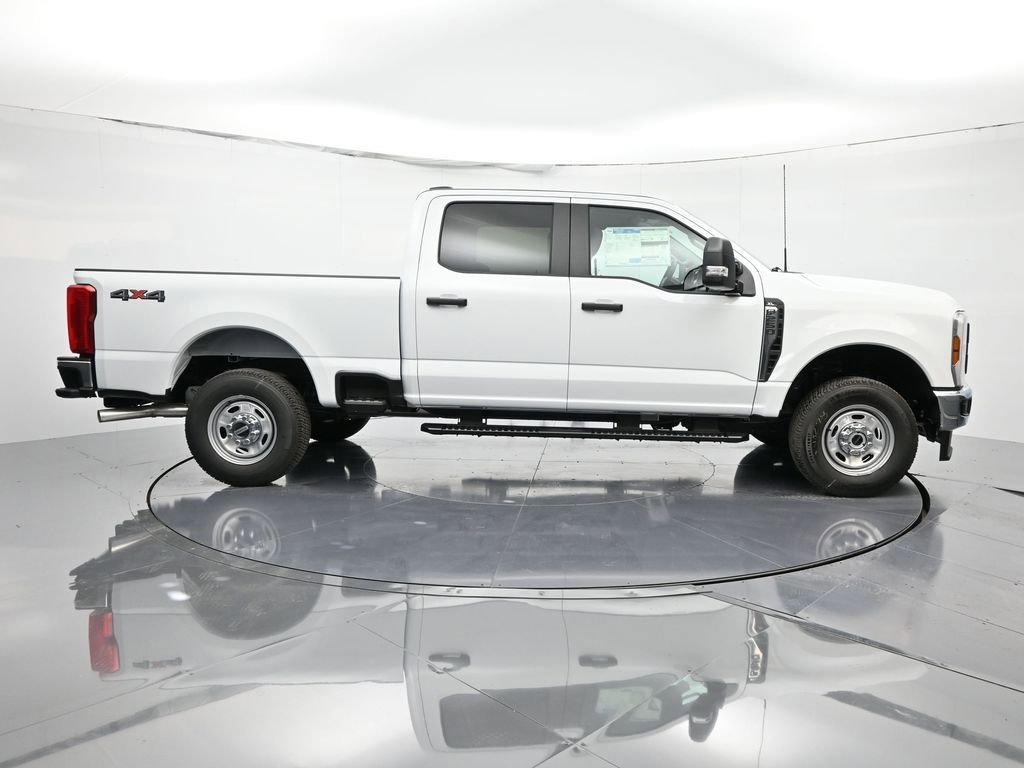 New 2026 Ford F250 XL w/ XL Chrome Package image 5