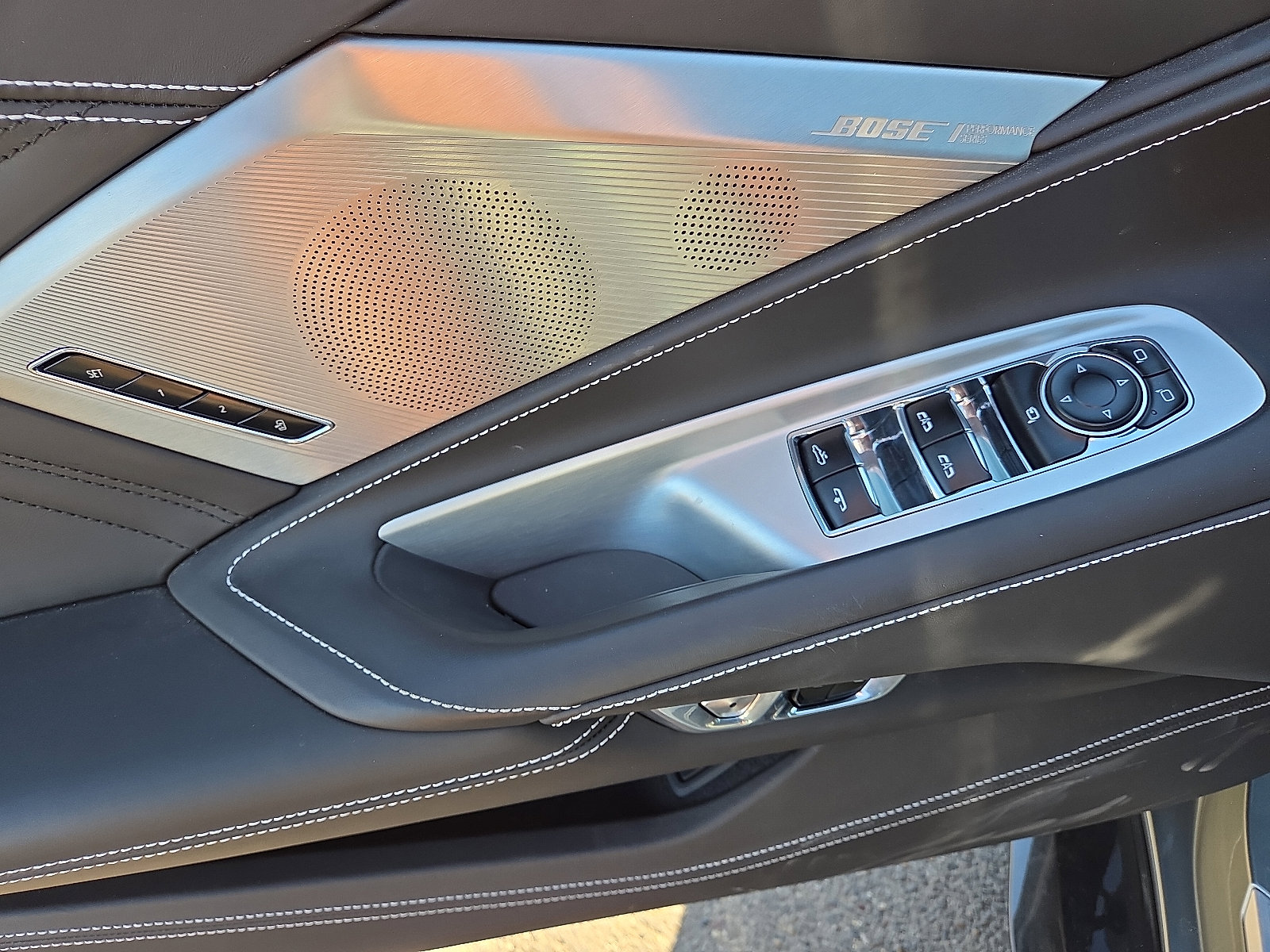 Used 2023 Chevrolet Corvette Z06 image 11