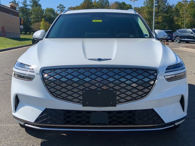Used 2025 Genesis Electrified GV70 w/ Prestige Package AWD/4WD image 9