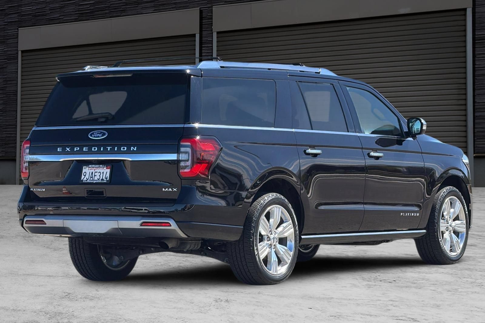 Used 2023 Ford Expedition Max Platinum AWD/4WD image 4