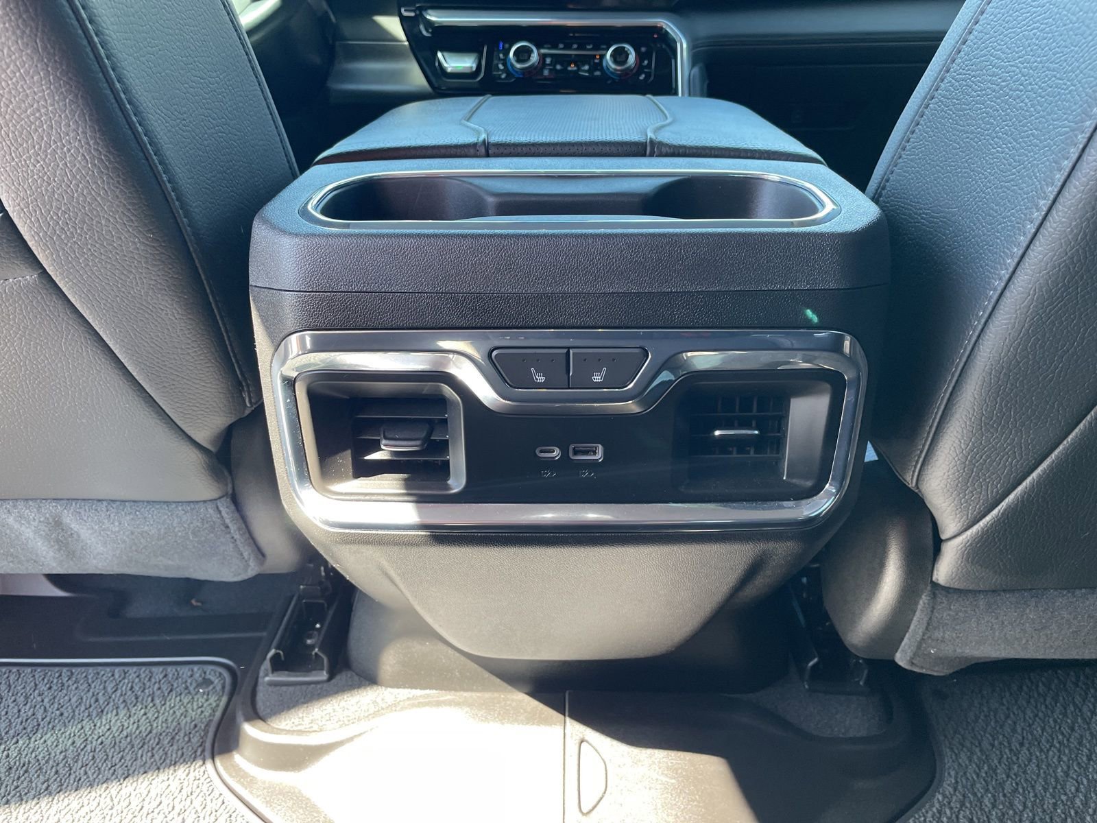 Used 2024 GMC Sierra 1500 Denali image 27