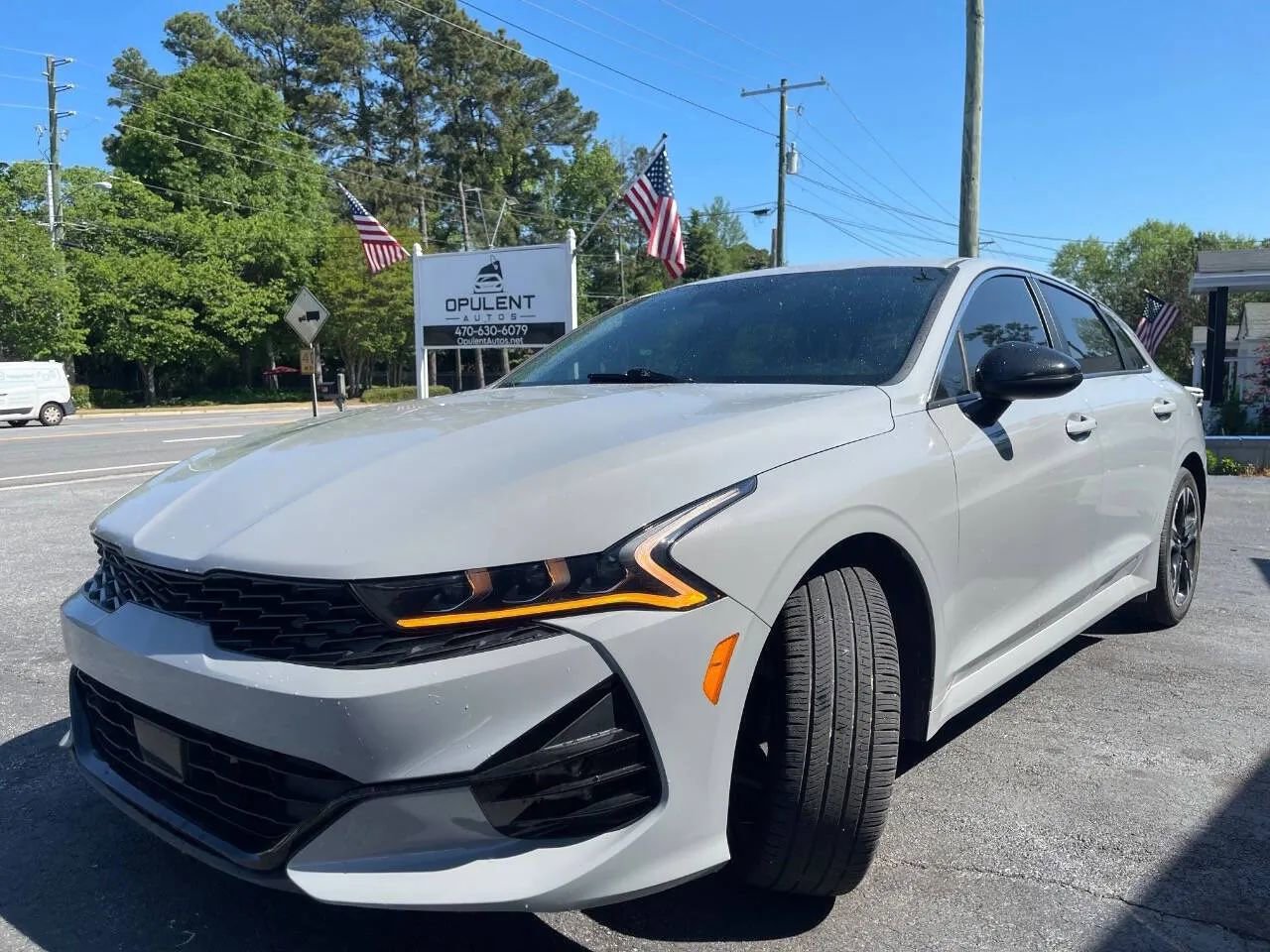 Used 2023 Kia K5 GT-Line w/ GT-Line Premium Package FWD image 3