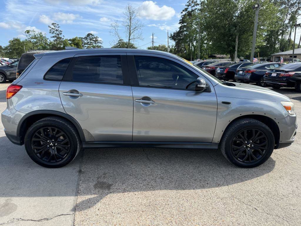 Used 2018 Mitsubishi Outlander Sport ES image 4
